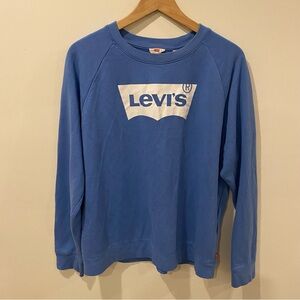 Light blue crew neck Levi’s sweatshirt size XL logo terry interior